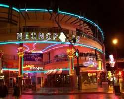 The mall owns shopping complex named Neonopolis which is situated at the exits of the street.